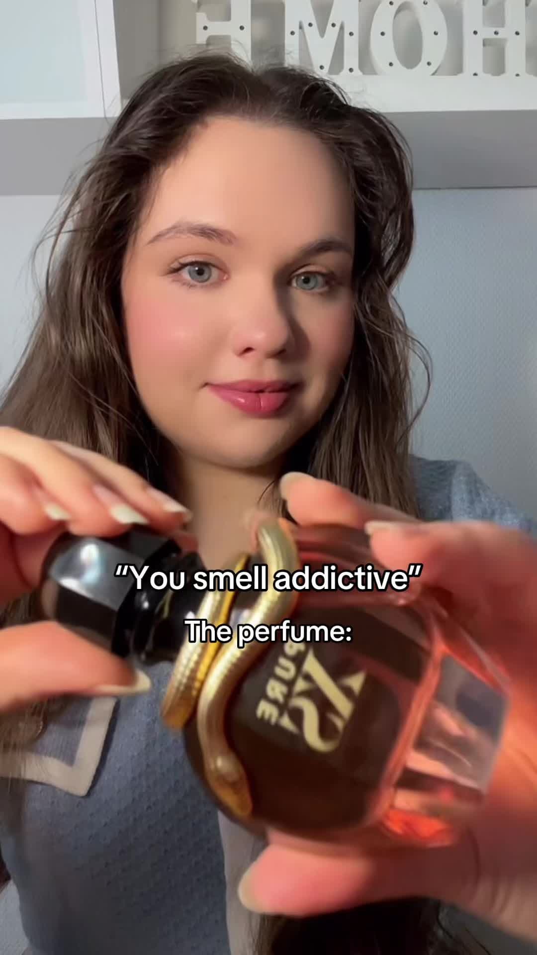 When the perfume she wears is Paco Rabanne Pure XS ❤️‍🔥 @rabanne  #perfume #parfum #fragrance #luxuryperfume #perfumetiktok #perfumetok #fragrancetiktok #rabanne #purexs #darkfeminine #femmefatale 