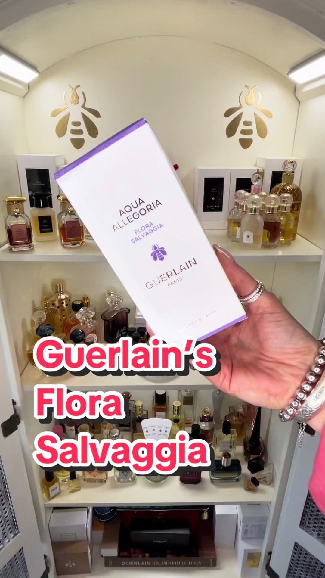 ☀️ Fresh, juicy, and green — Flora Salvaggia by @Guerlain is your go-to summer spritz 🍈💦 With watery notes, soft florals, and a delicious honeydew melon vibe, this is the definition of easy, breezy beauty. Not built to last all day (it’s an EDT, after all), but it’s perfect for reapplying on warm afternoons. 🌿 Light. Watery. Juicy. Perfect for by the pool or a picnic in the shade. #Guerlain #FloraSalvaggia #PerfumeTok #FragranceReview #SummerPerfume #FreshFragrance #HoneydewMelon #PerfumeLover #FragranceTok #EDT #LightAndFresh #luxurylife #luxuryfragrance #melonfragrance #perfumetiktok #fragrancetiktok 
