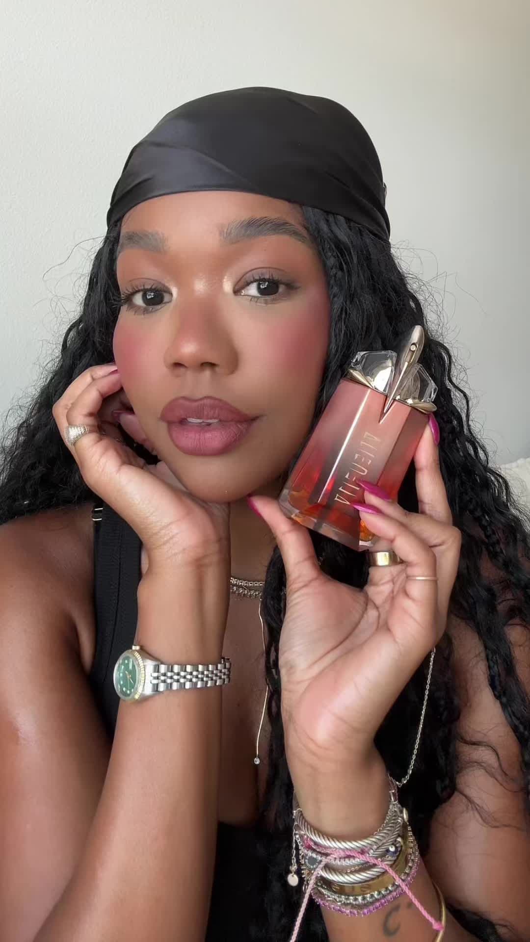 A scent right up my alley, you girlies know how much I love floral perfumes😮‍💨 💐@Mugler #GiftedByMugler #AlienGoddessSupraFlorale #perfumetiktok #fyp #ugccreator 