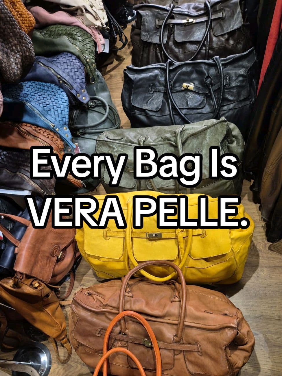 From a Little Town in Tuscany...straight to you. #leatherbag #timelessbag #italianleather #bottegadelgranducato #loveleather 