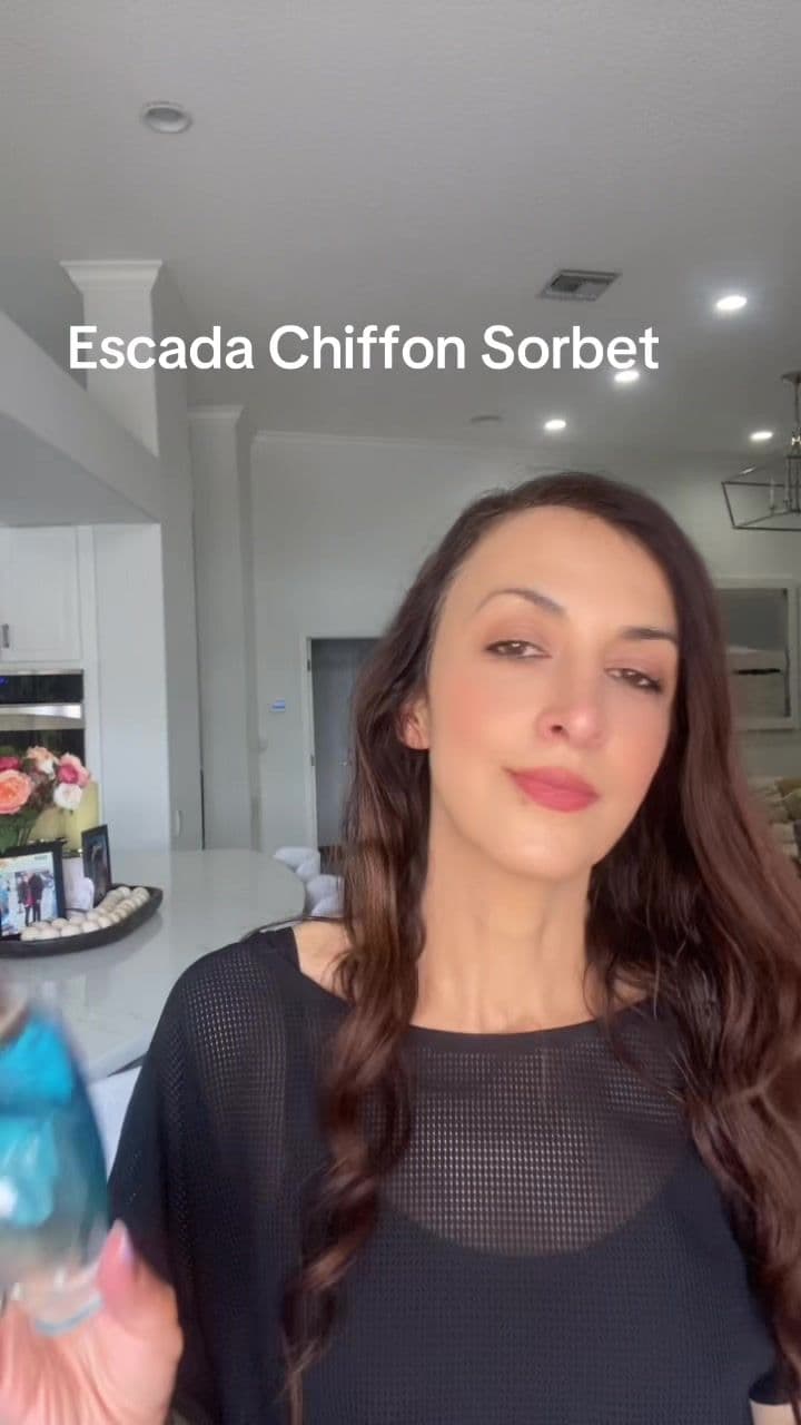 #creatorsearchinsights #teamwork #perfumereviews #signaturescent #perfumetok #perfumecollection #mangoscents@Escada Fragrances 