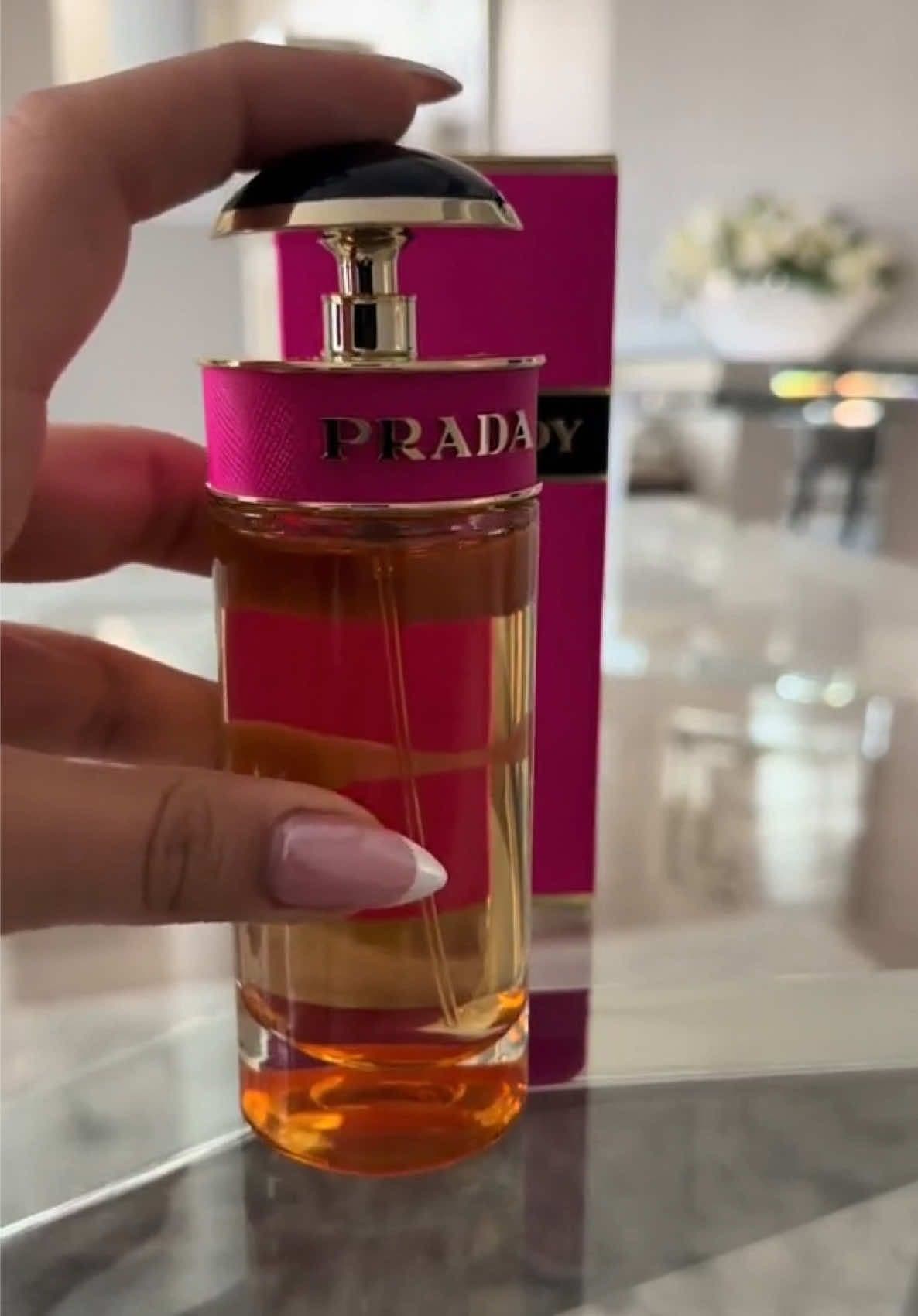 Prada Candy is an irresistible explosion of femininity and fun. With a bold fusion of sweet caramel, warm benzoin, and sensual musk, this fragrance is playful yet sophisticated. Perfect for those who love to leave a sweet and lasting impression. A true guilty pleasure in a bottle of vibrant pink elegance. @Prada 💕 Sweet, bold, and unapologetically addictive. ✨ Prada Candy is my go-to scent when I want to feel confident, flirty, and unforgettable 💖🍬 📝 Notes: 	•	Top Note: Caramel 	•	Heart Notes: Powdery notes, Musk 	•	Base Notes: Benzoin, Vanilla This gourmand floral perfume is youthful, vibrant, and incredibly long-lasting. Best for cooler seasons or evening wear when you want your fragrance to truly stand out. #fyp #FragranceLover #trendingvideo #viralvideos #PradaPerfume 