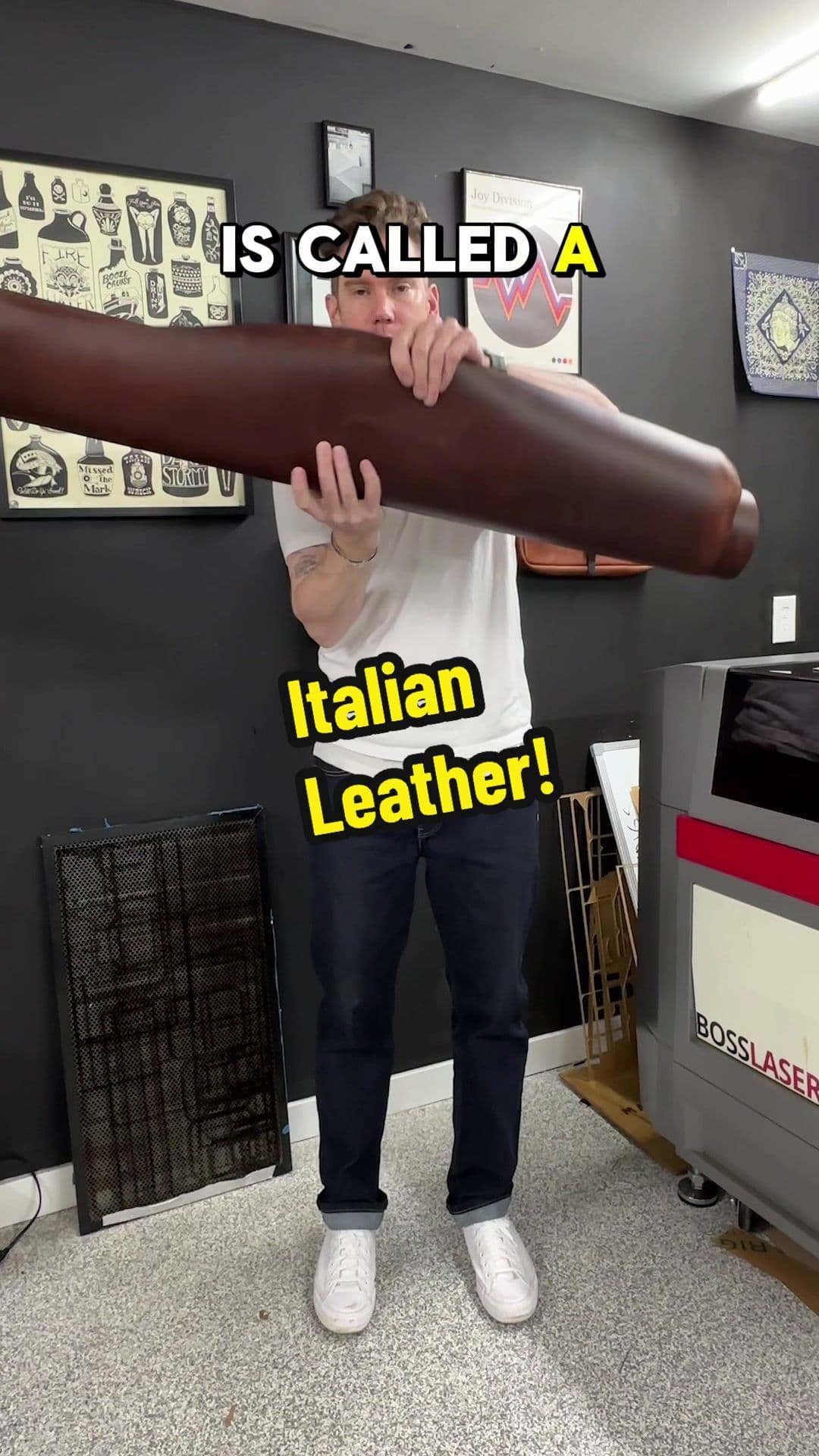 What to know about buying vegetable tanned leather from Italy (sizing edition) #leather #vegtanleather #italianleather #leathercraft #travelersnotebook 
