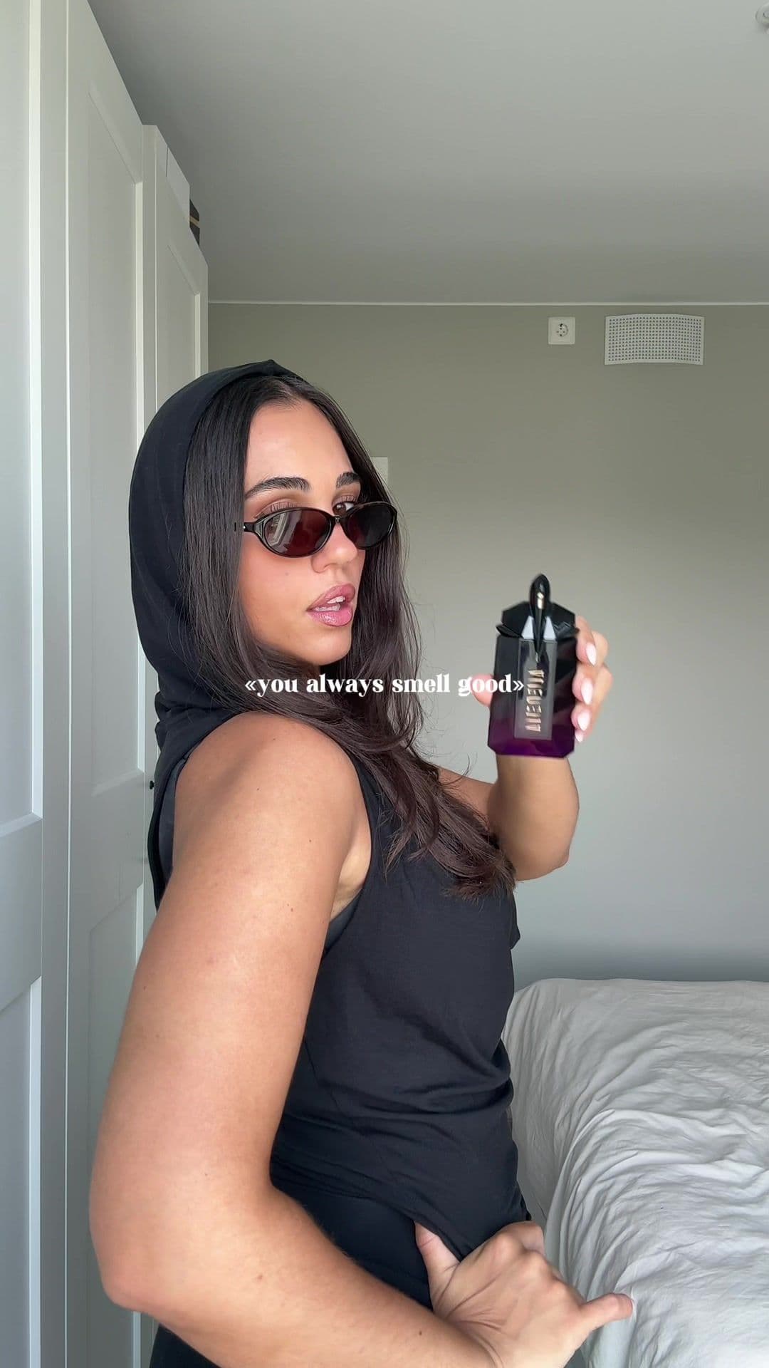 Advertisement for @Mugler  My favorite kind of compliment? The ones I get when I feel magnetic in the Mugler Alien EDP ExtraIntense fragrance #AlienExtraIntense #Fragrance #Mugler 