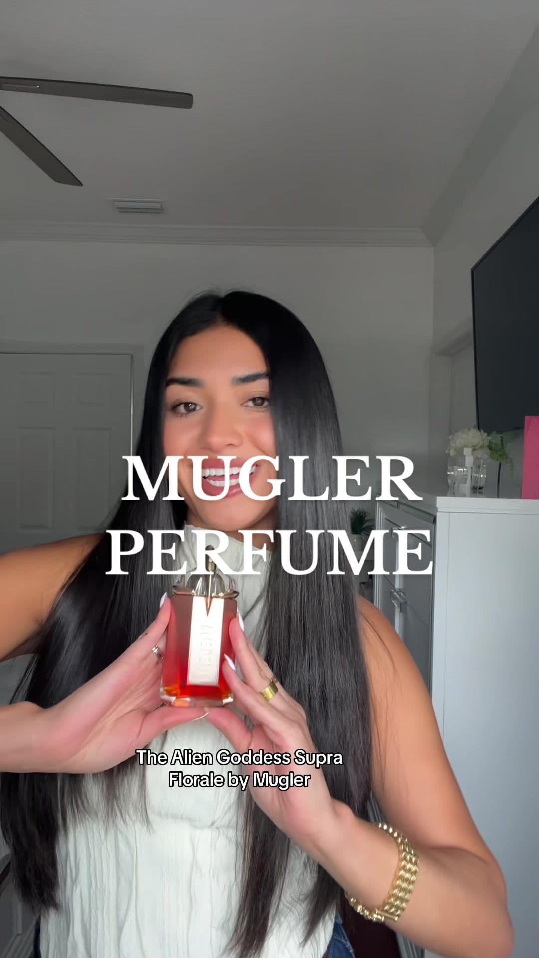 If you’re looking for a new perfume the Alien Goddess Supra Florale is the perfect one! 😍😌 #giftedbymugler #aliengoddesssupraflorale #perfume #luxuryperfume #sweetperfume #beautytips @Mugler 