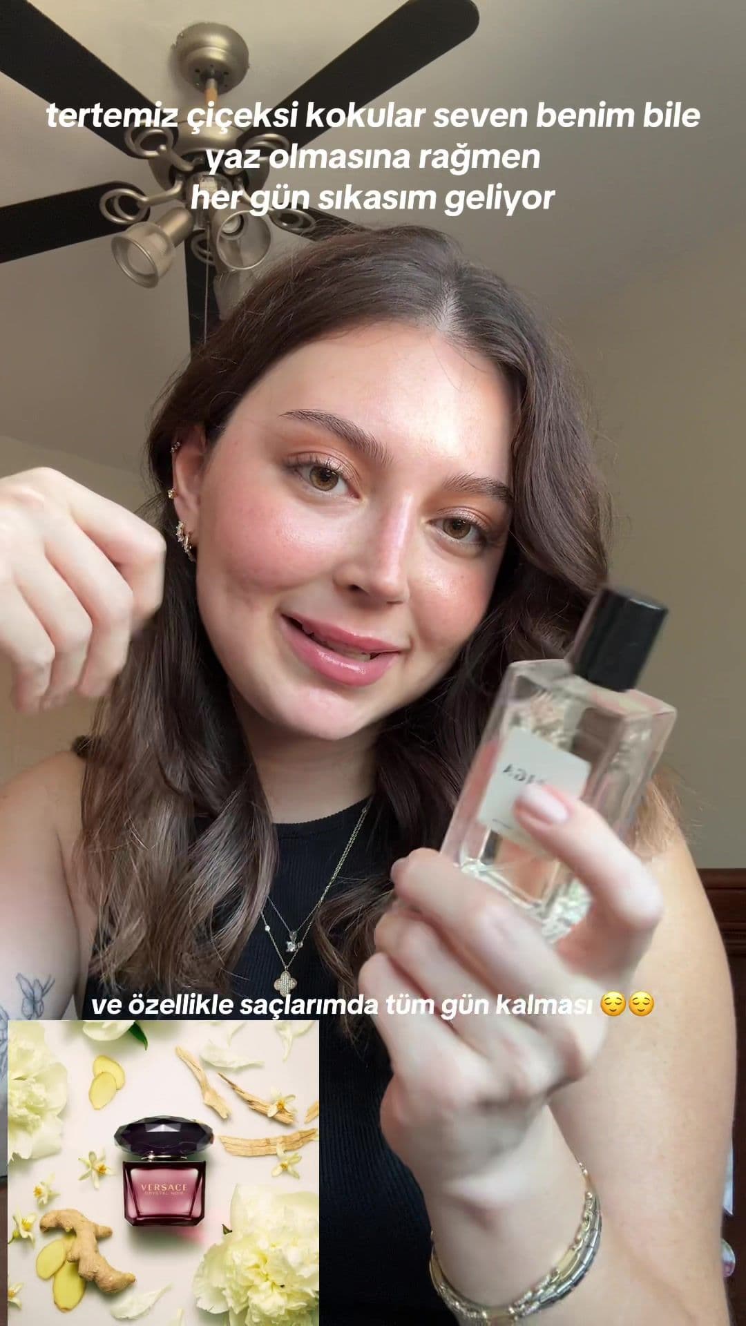 ben normalde bu tarz kokuları hiç sevmem neden nasıl bunu bu kadar beğendiğimi anlamadım, ama eğer benimle koku zevkleriniz yakınsa sakın denemeden almayın çünkü sevmeyebilirsiniz!!! W207 Crystal Noir Parfum 2025 @beliga #kesfet #fy #parfume #parfumviral #parfumtiktok #parfumereccomended #parfums #parfüm #parfümönerisi #parfümönerileri #parfümtiktok #versace #versacecrystalnoir #beliga #beligaparfüm #beligaparfümönerileri 