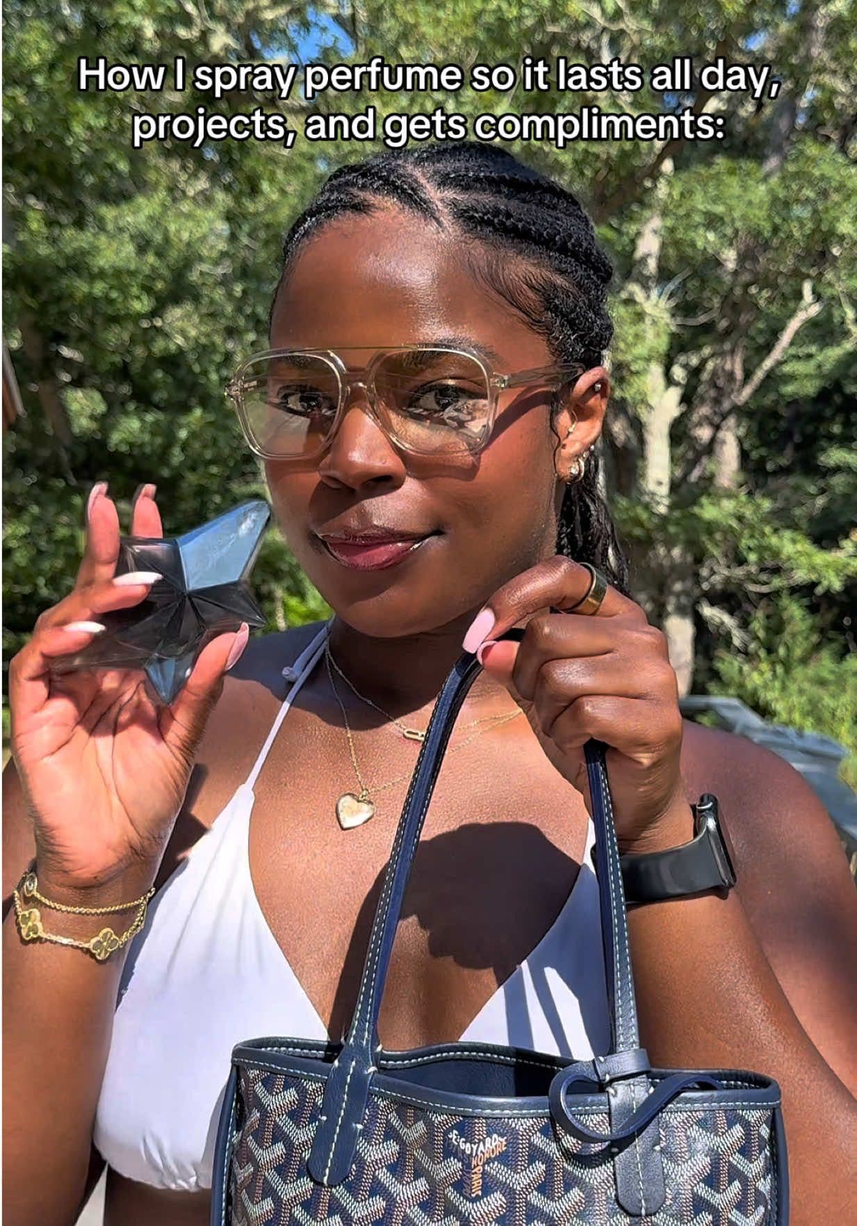 Replying to @donniip smelling like a piña colada with @Mugler Angel Fantasm 🍍🥥🍨 Notes: pineapple, coconut, bourbon vanilla, amber #perfumetiktok #fragrancetiktok #gourmandperfume #MuglerAngel #AngelFantasm 