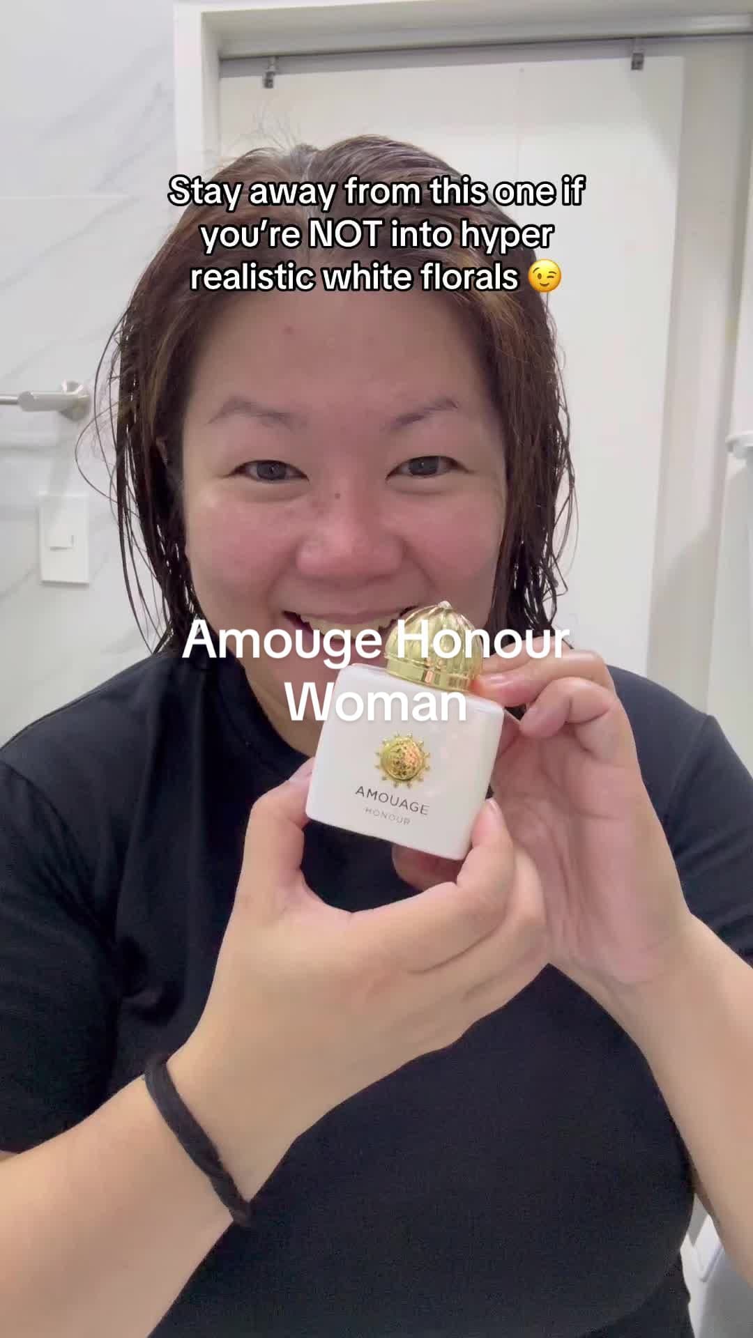 #sotd is @AMOUAGE Honour Woman. I definitely wanted to smell like flowers today BUT she smells greener than I remember! Whoa! 