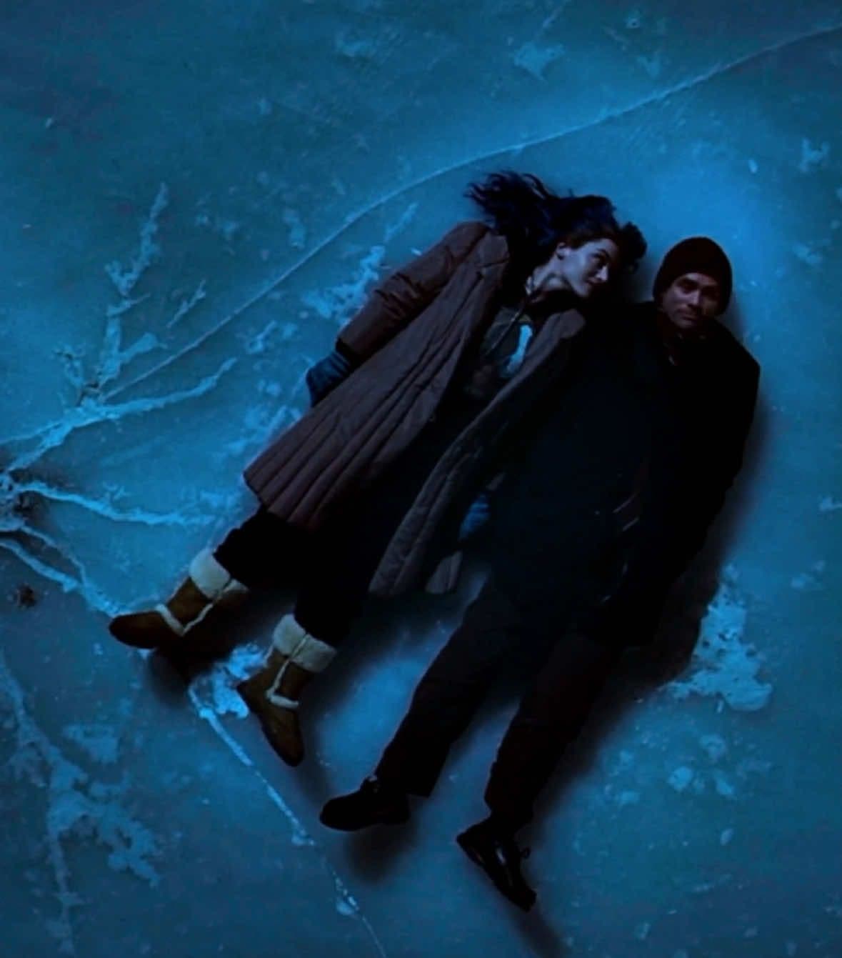 “instant crush” by daft punk (featuring julian casablancas) is about missed chances, unspoken feelings, and the lingering regret of not expressing love when there was an opportunity. the narrator reflects on a deep, almost magnetic connection that never fully materialized into a relationship, held back by fear, timing, or circumstance. it captures that bittersweet ache of wondering what could have been if they had acted on their emotions instead of letting the moment pass. #eternalsunshineofthespotlessmind 