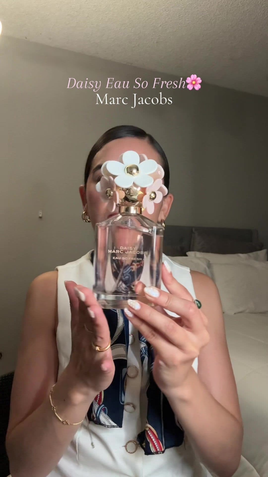 The perfect fragance that gives clean Girl scent a must-have in your collection🌸@MarcJacobsFragrances #mjdaisy#pickyourdaisy#gifted#perfumetok 