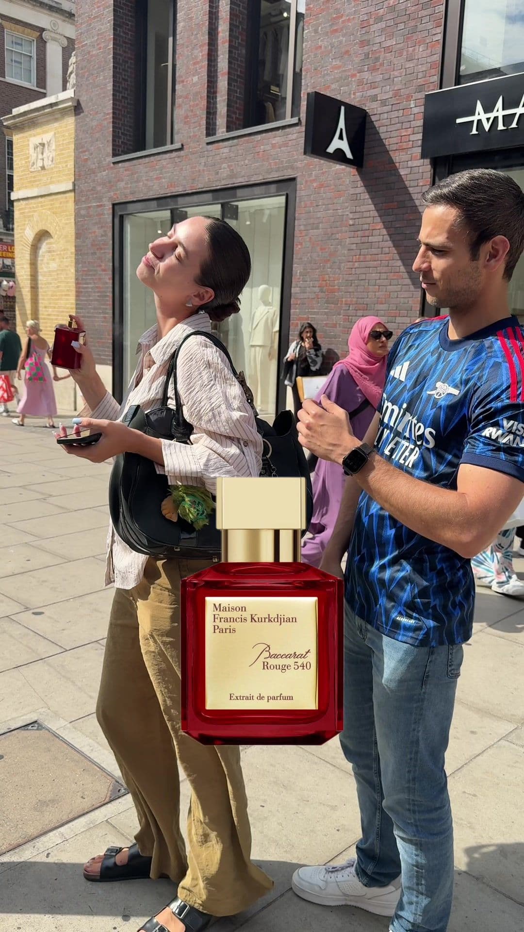 Lovely lady reviews Baccarat Rouge Extrait de Parfum ✨🪵⚠️ 🥰 