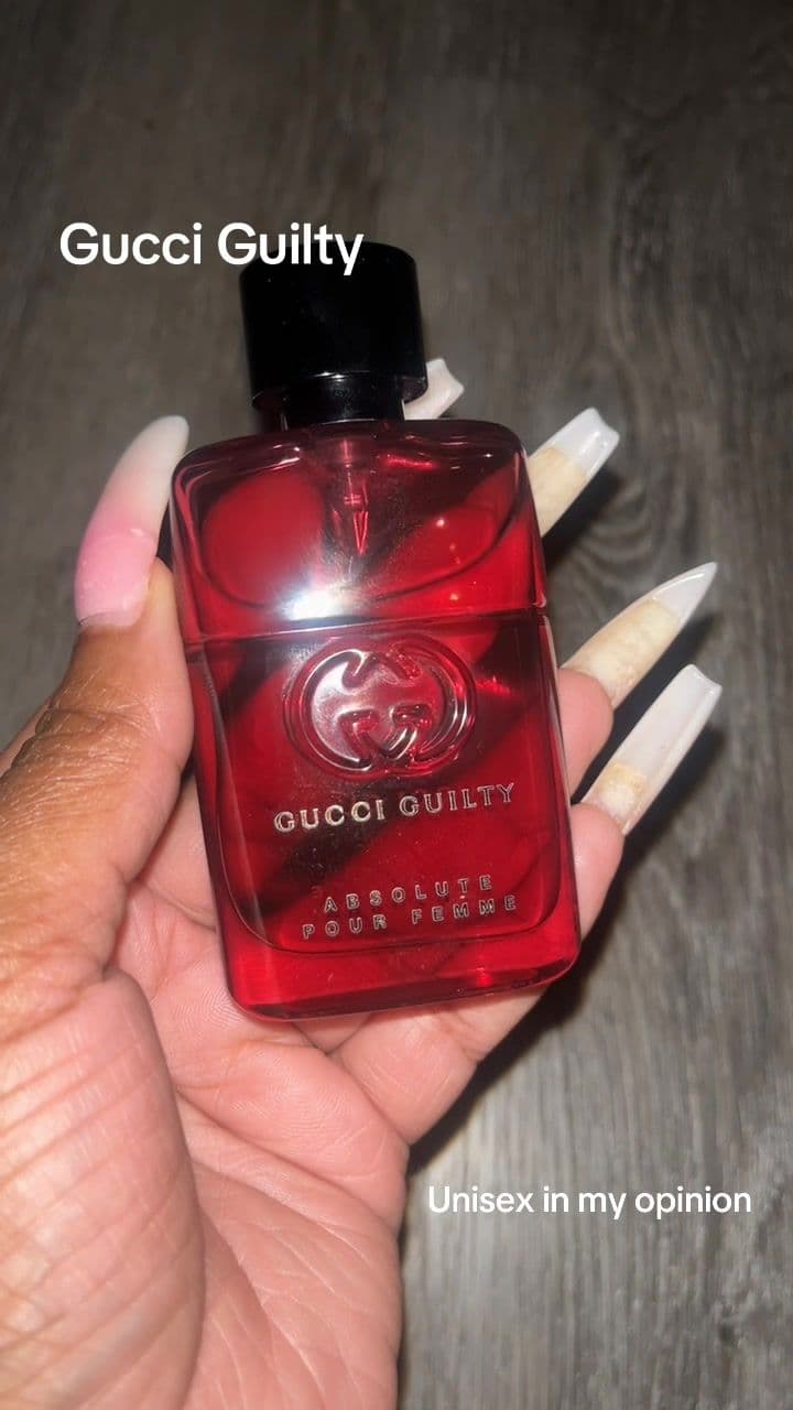 Gucci Guilty Absolute Pour Femme   This is a Blackberry patchouli fragrance. It's blended out really well with the other notes. So it's sweet and  balanced out with the woody notes. #fyp #frangrancetok #famous #perfume #charlotte