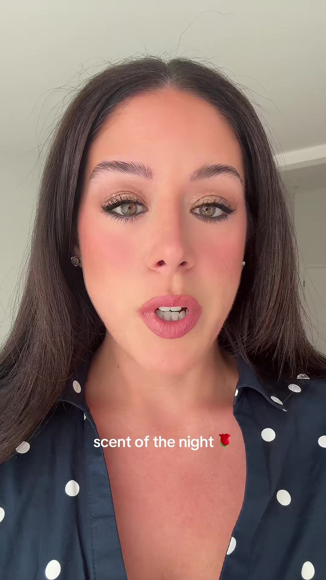 @FORVR MOOD @Montale Paris US this was the prettiest rich deep rose, coffee and pistachio scent bubble! #perfumetiktok #perfumetok #montaleristrettointensecafe #forvrmoodshewashere #scentoftheday 