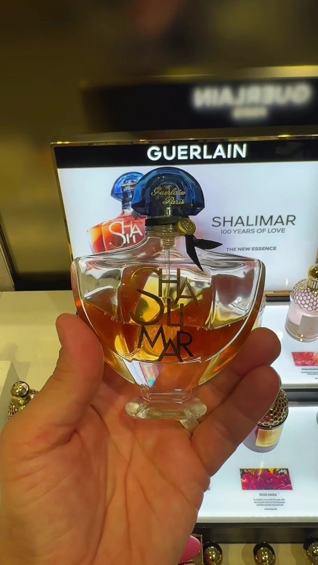 💛 There is no one who does Vanilla like Guerlain 💛 This 100 year anniversary release I have been obsessed with I’m trying to get my hands on as many bottles as I can  Have you tried Shalimar? Let me know what you think! #YourFragranceFriend #guerlain #shalimar #fragrancetiktok #fragrancereview 