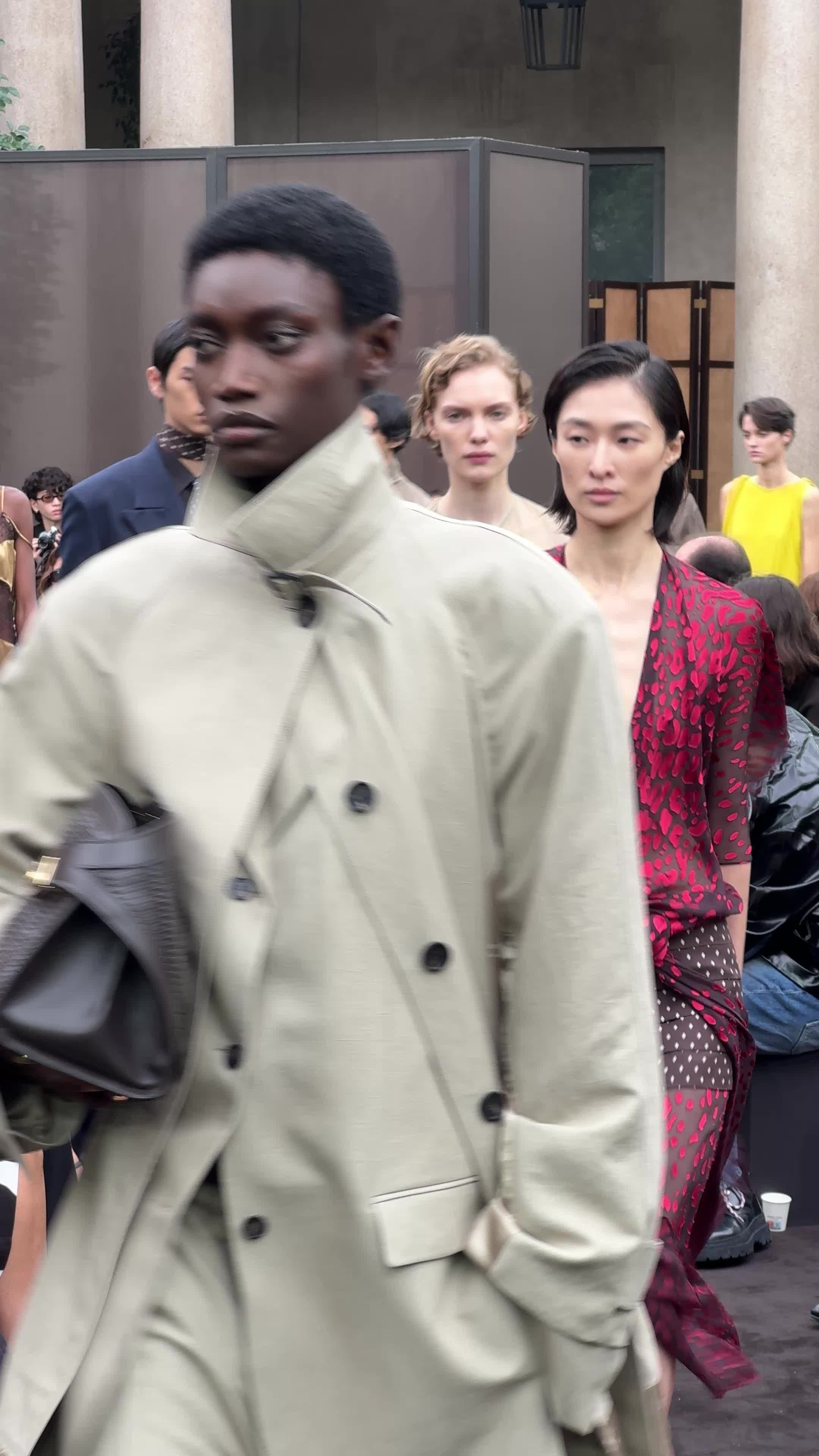 #ferragamo #tiktokfashion #mfw #fashiontiktok 