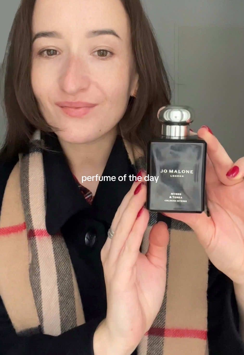 today I am wearing the best perfume for these cosy autumn days, Myrrh & Tonka by @Jo Malone London 🤎 Dark, sweet, peppery, warm — everything we need in late September!  #perfumetok #perfumetiktok #perfumeoftheday #fragrancetiktok #jomalonelondon 
