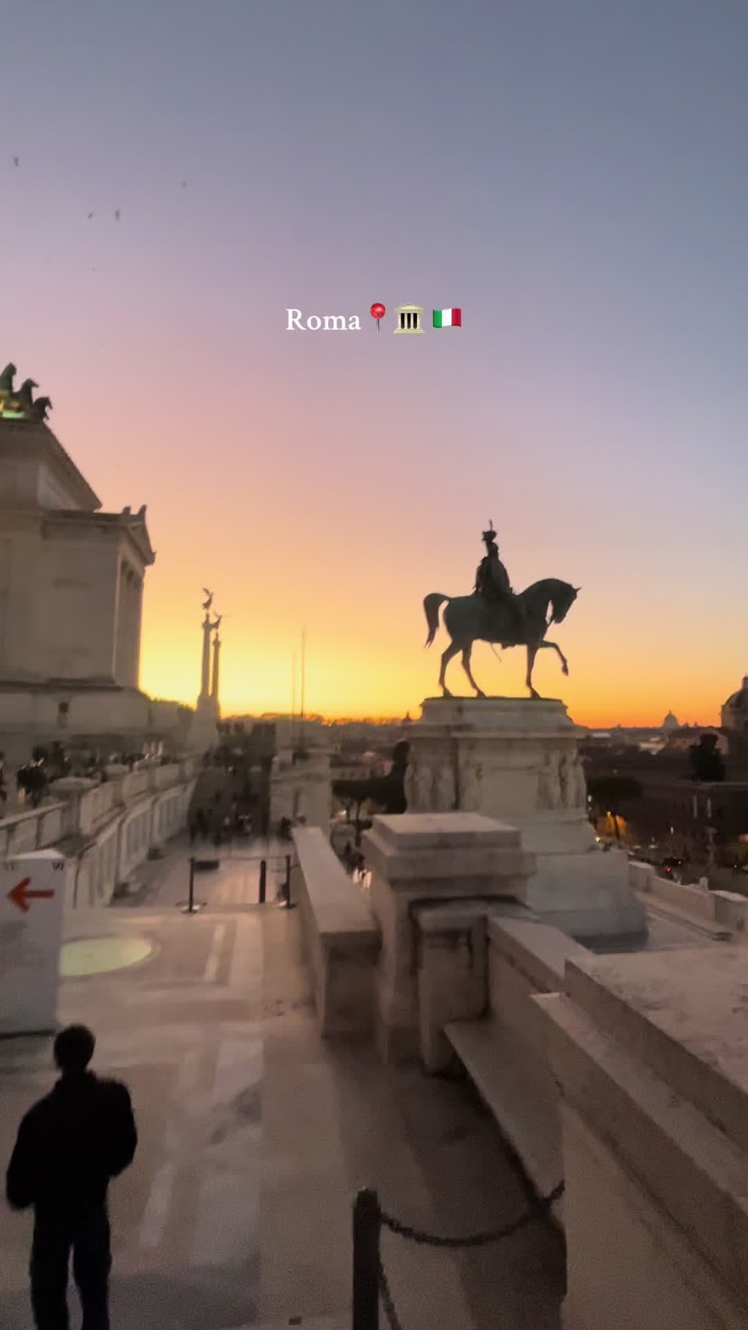 La capitale 📍✨🏛️🇮🇹🍷#rome #viral #fy #sunsetlover #city 