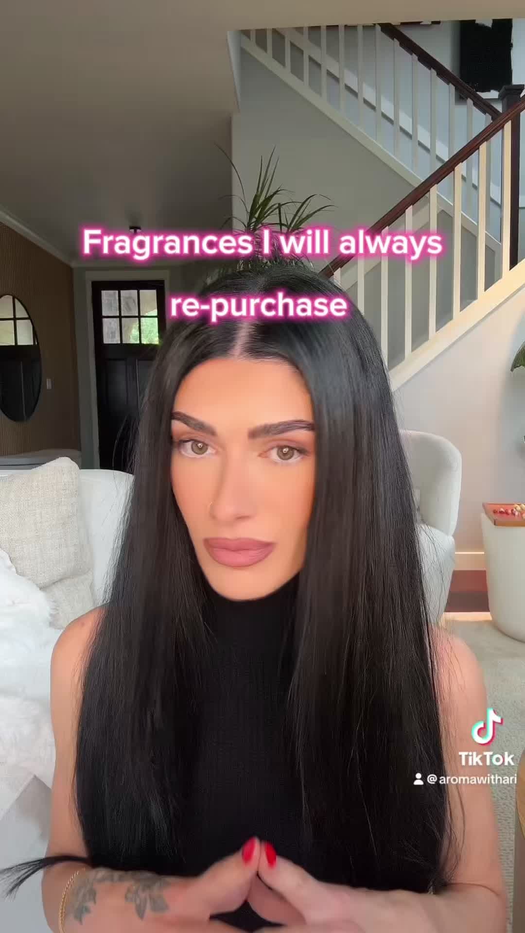 Honorable mention goes out to Grand Soir🧡 Fragrances mentioned: •Valaya  •Blanche Bête @Liquides Imaginaires  •Angel Dust Extrait @FUGAZZI Fragrances  •Guidance  •Oud Satin Mood @MFK Paris  •Musc K @Ella K parfums  •Angel Stellar @Mugler  •What The Fluff @Aspiring Aromas 