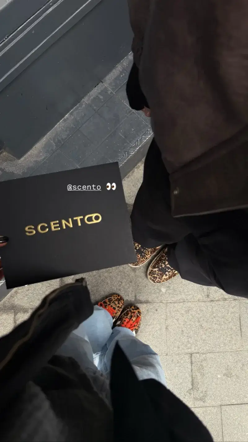 Ημέρα παράδοσης Scento